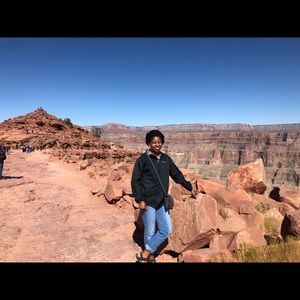 Meet your Posher, Lynnette